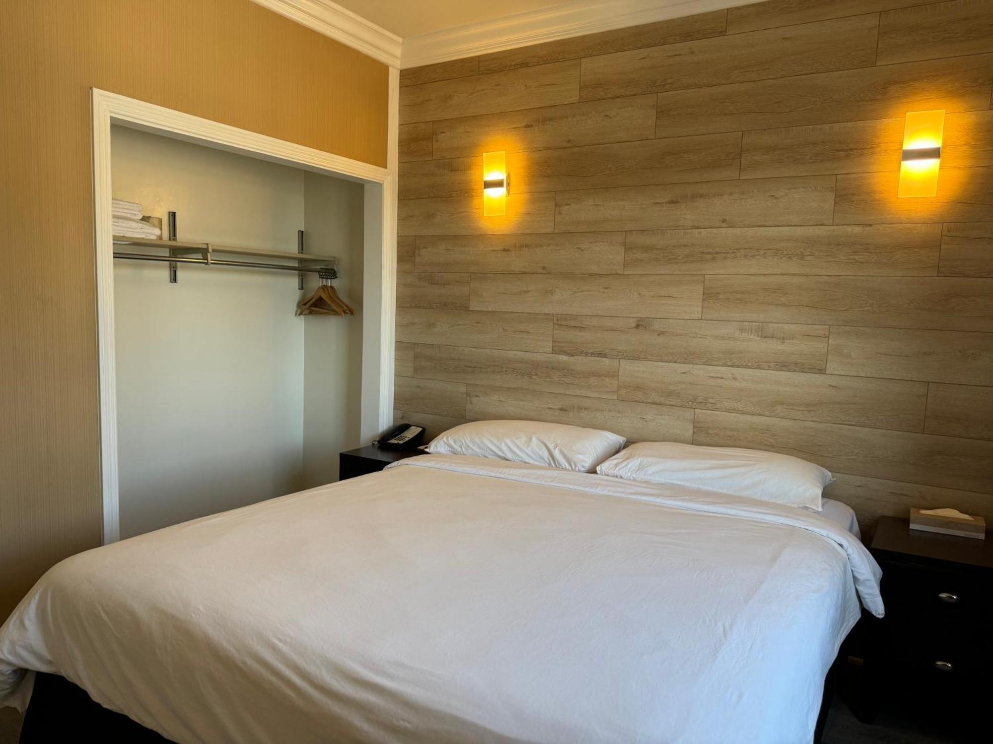 Garden Suite Hotel And Resort — Photos 3